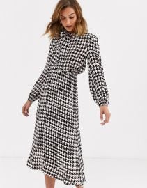 River Island midi dress with pussybow in houndstooth   ASOS at Asos